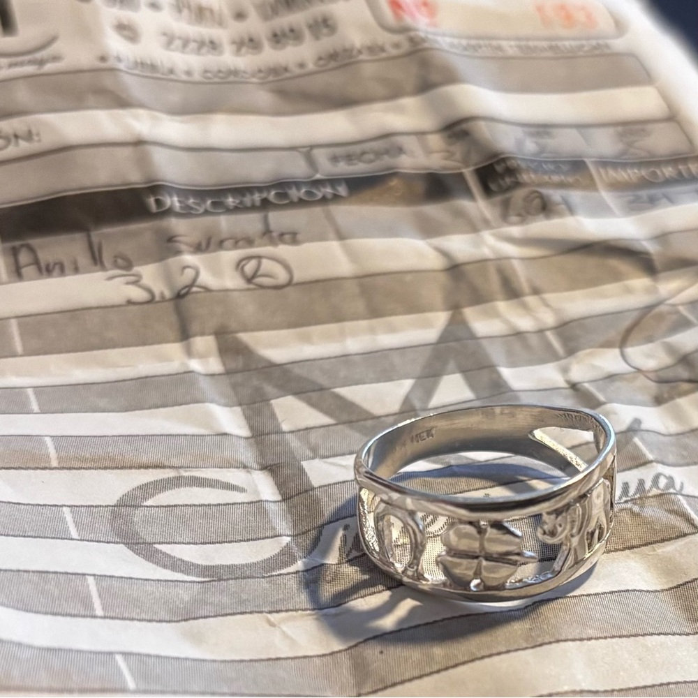 Mexican size 9 Silver Ring